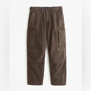 Abercrombie & Fitch Men’s Baggy Cargo Pant